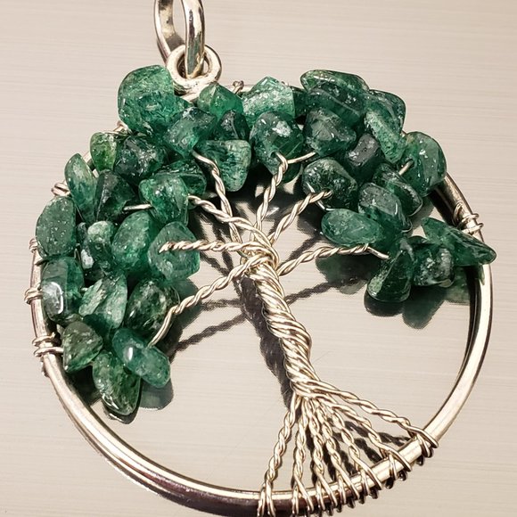Sterling Silver Jade Emerald Green Semi-Precious Stone Tree of Life Pendant - Picture 8 of 8
